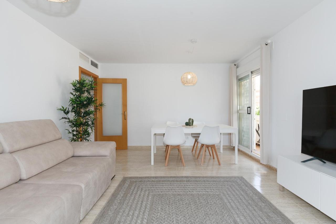Appartamento Uhc Aqua Family Complex Salou Esterno foto